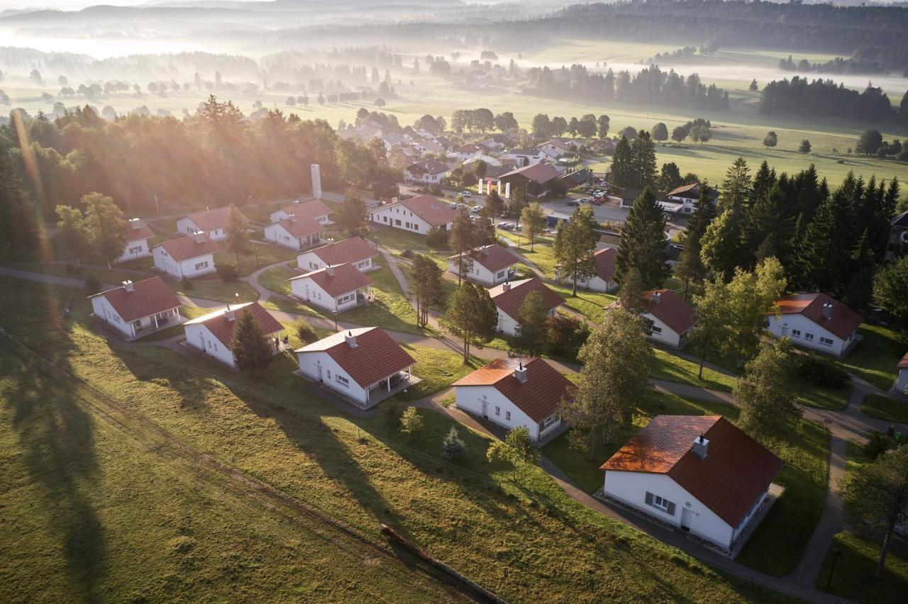 Reka-Feriendorf Montfaucon Екстер'єр фото